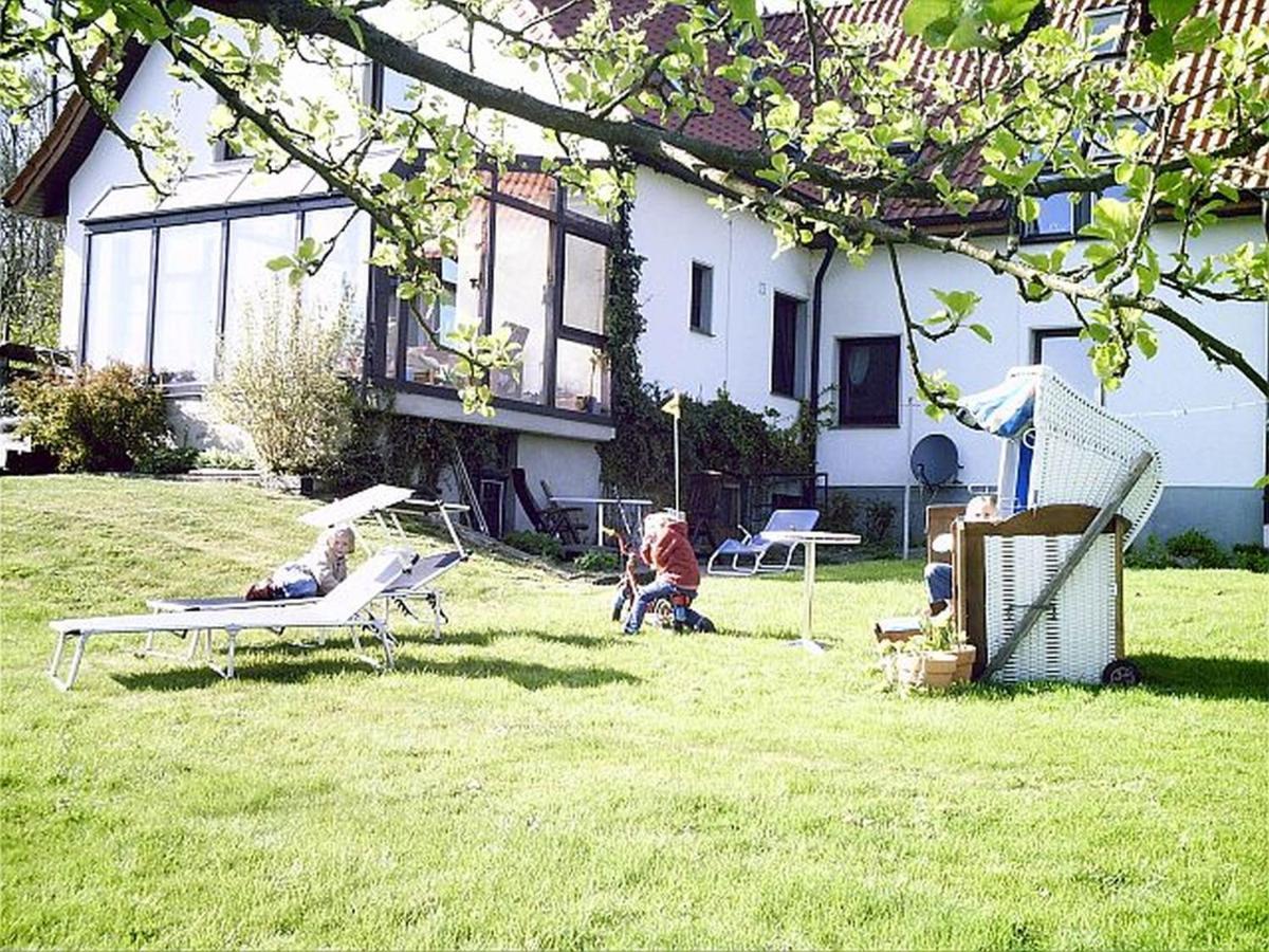 Ferienwohnung Im Haus Am Wald Brilon Exterior photo